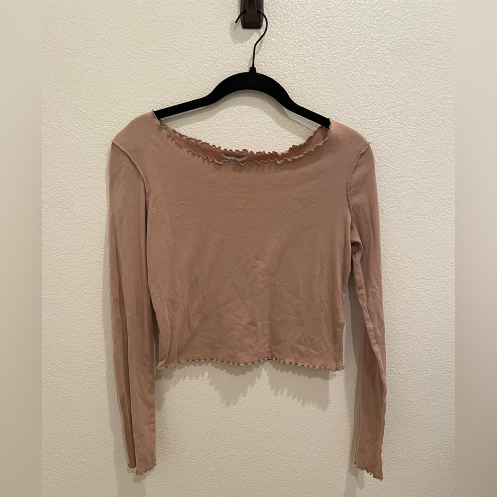TOPSHOP Stretchy Lettuce Hem Long Sleeve Crop Top - Size US 10